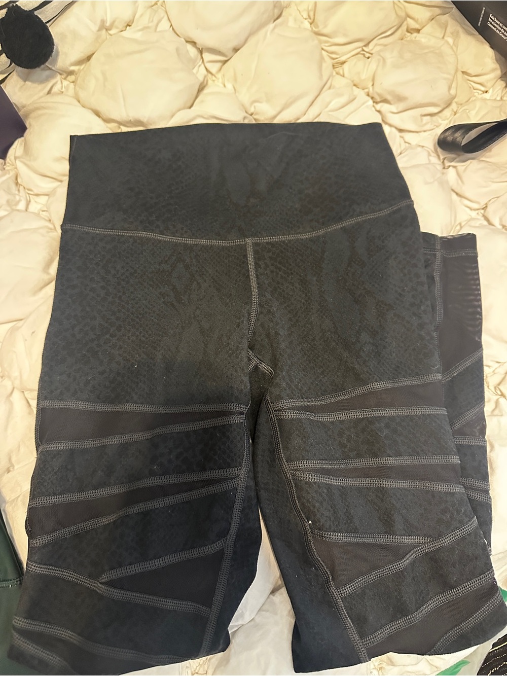 lululemon athletica Black High-Waist Textured Leggings